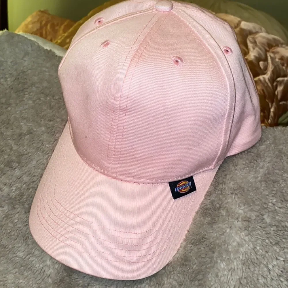 NWOT! 🌸HP🌸Dickies Pink Baseball Hat!